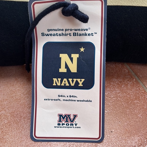 Navy - Picture 2 of 3